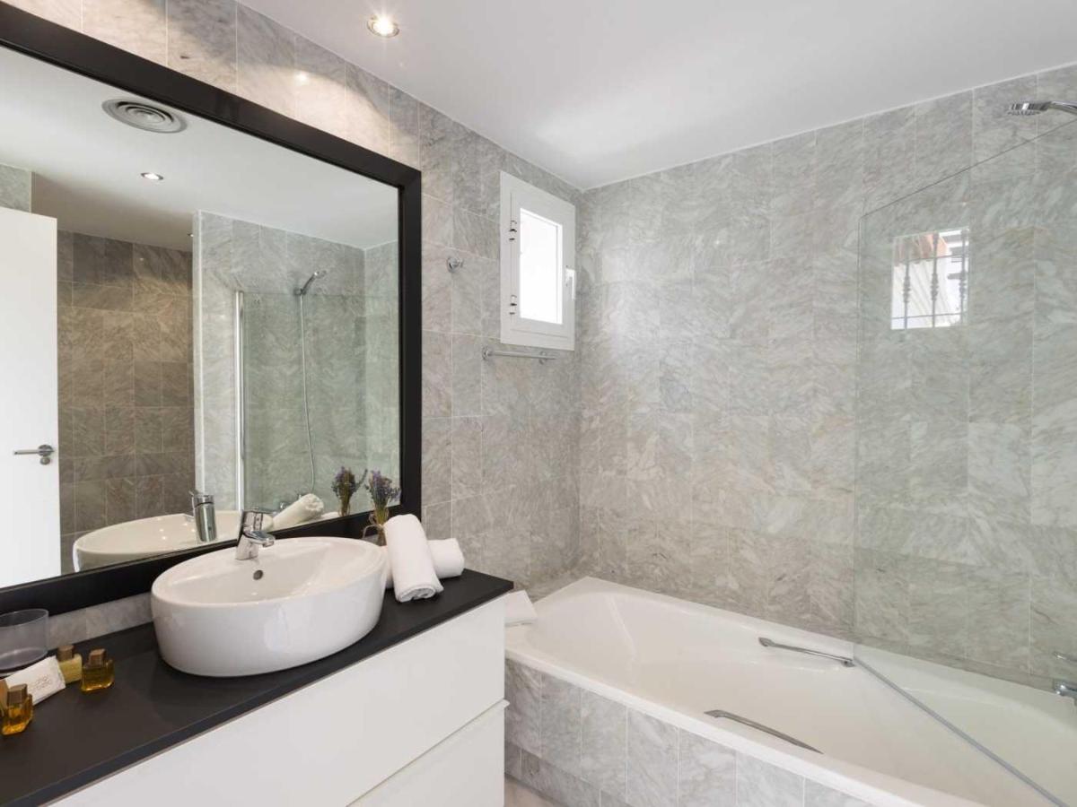 Vacation Marbella I Los Naranjos, Exquisite Penthouse Suite With Rooftop Terrace Ngoại thất bức ảnh